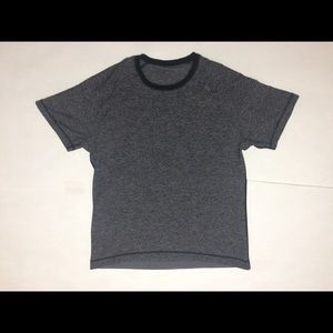 Lululemon Mens Large Active Wear Athletic Shirt